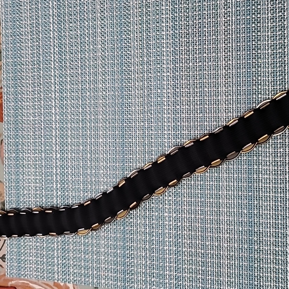 Tri tone belt, womens 24in - Picture 4 of 7